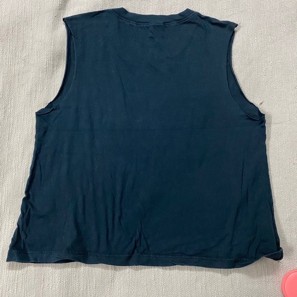 Graphic crop top - Picture 3 of 3